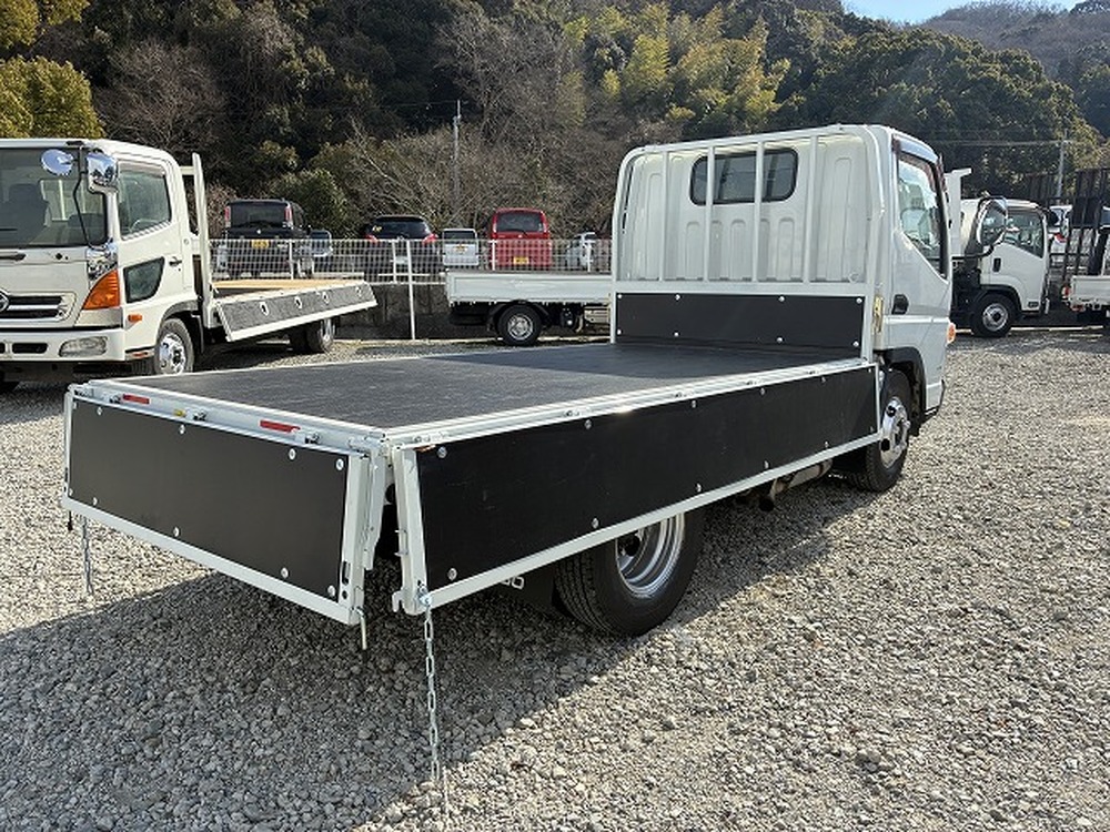 三菱ふそう　キャンター