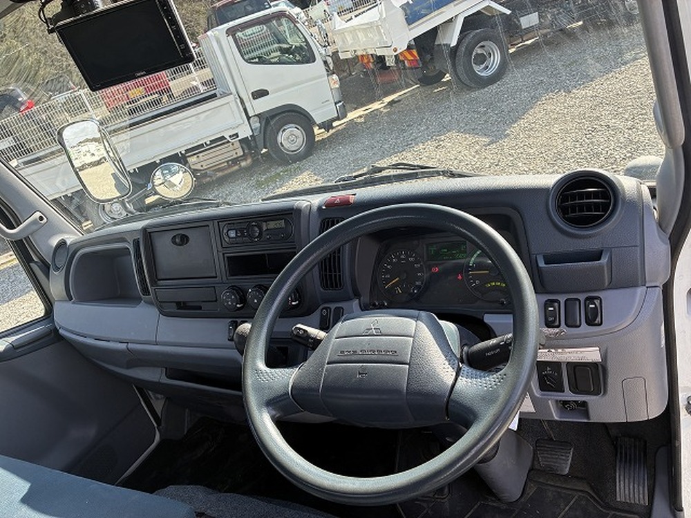 三菱ふそう　キャンター