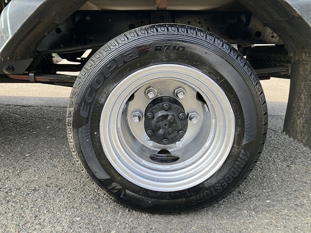 いすゞ　エルフ