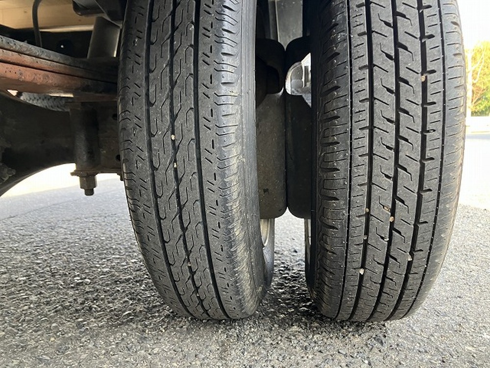 いすゞ　エルフ