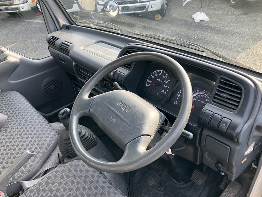 いすゞ　エルフ