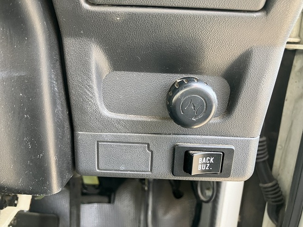 いすゞ　エルフ