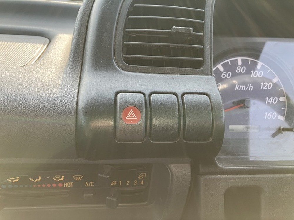 いすゞ　エルフ