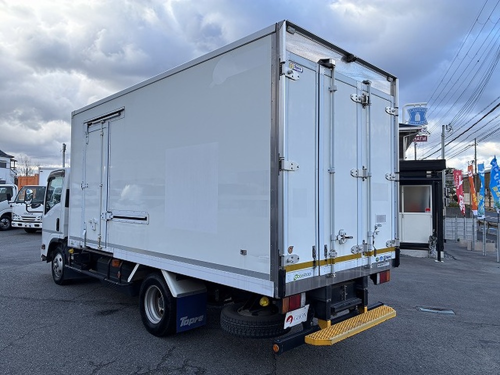 いすゞ　エルフ