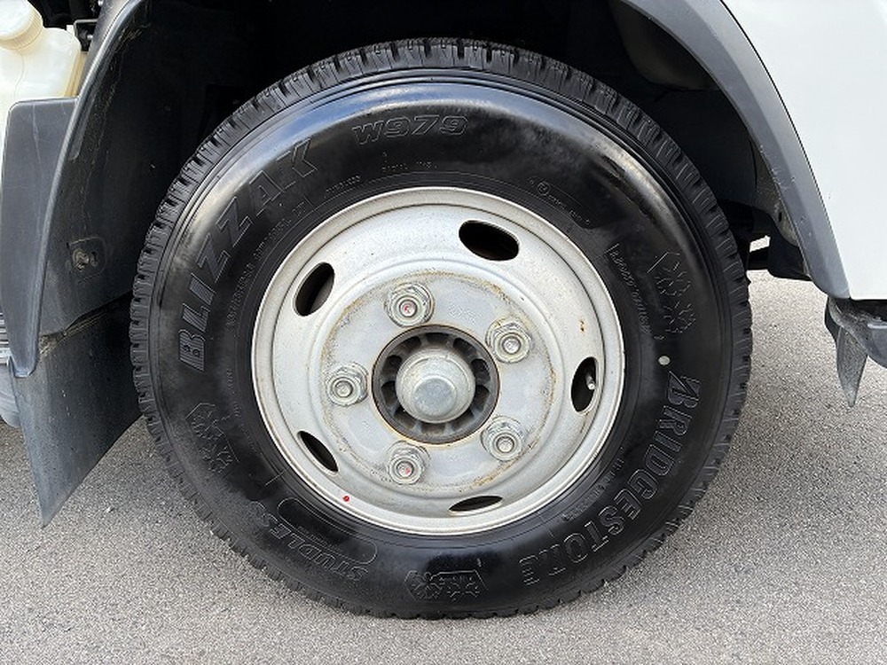 いすゞ　エルフ