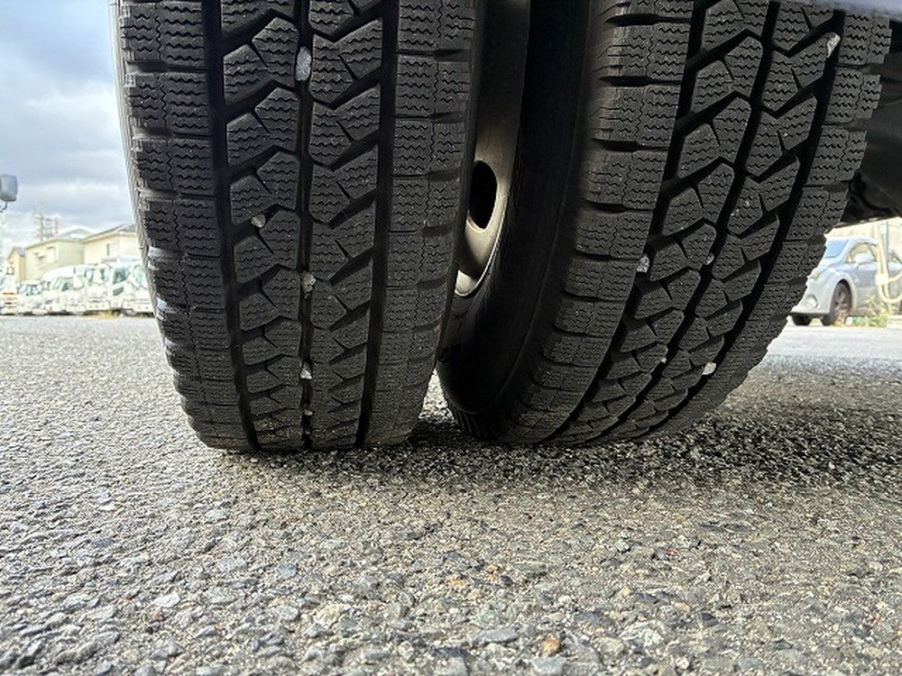 いすゞ　エルフ