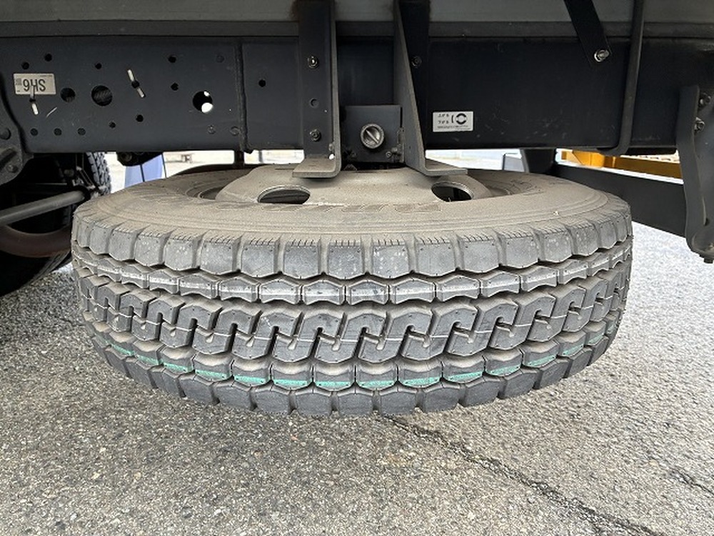 いすゞ　エルフ