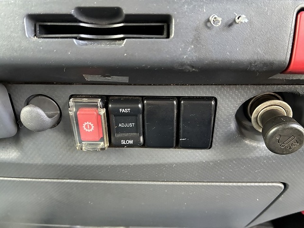 いすゞ　エルフ