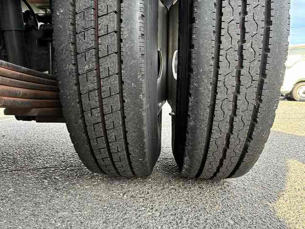 マツダ　タイタン