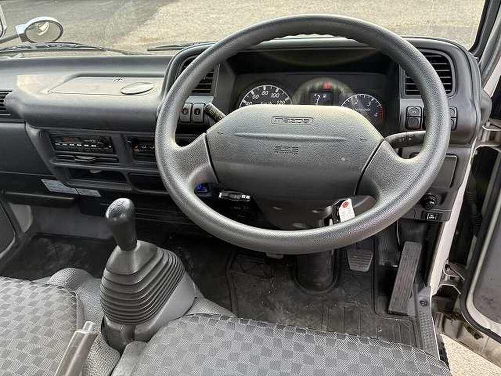 マツダ　タイタン