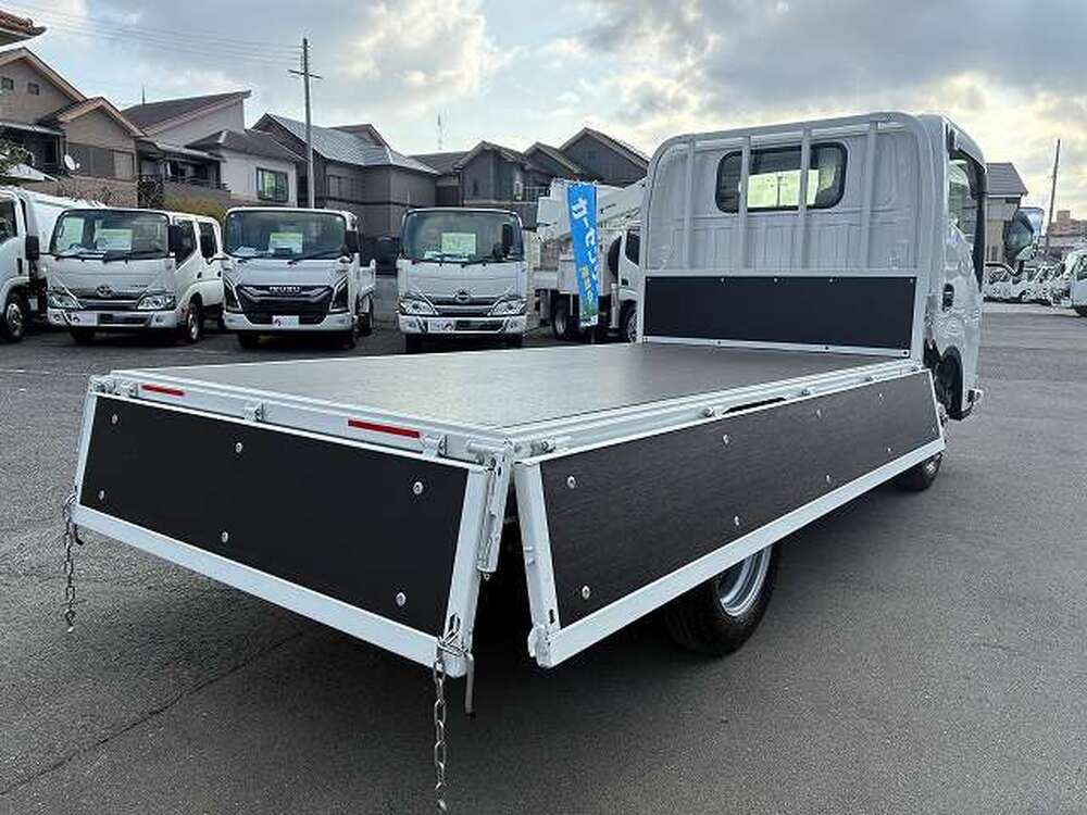 いすゞ　エルフ