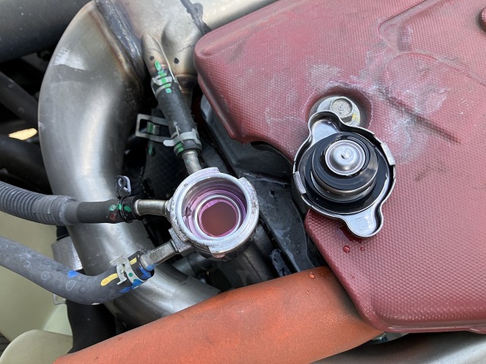 日野　デュトロ