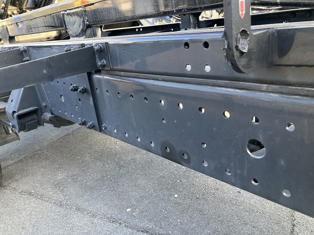 日野　デュトロ