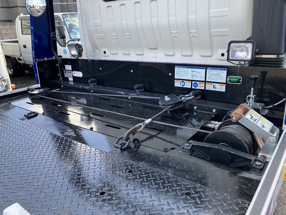 日野　デュトロ