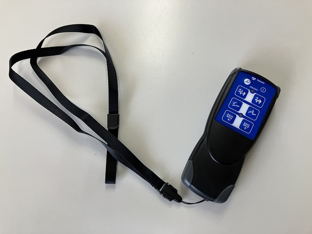 日野　デュトロ