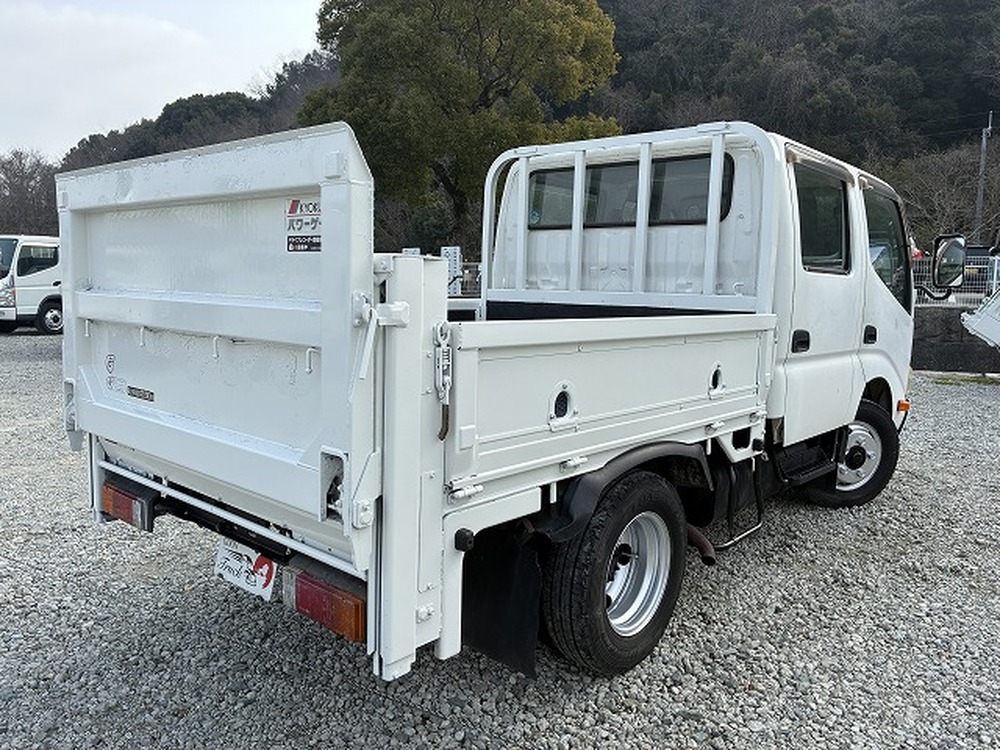 日野　デュトロ