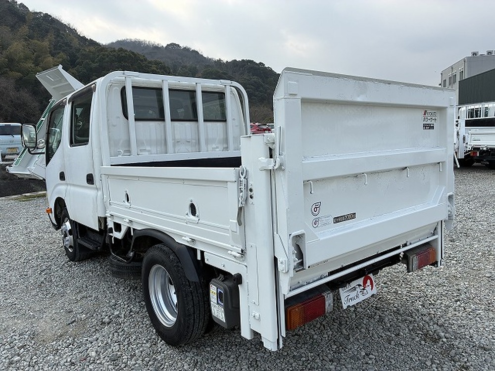 日野　デュトロ