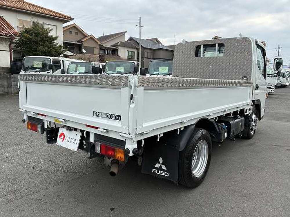 三菱ふそう　キャンター
