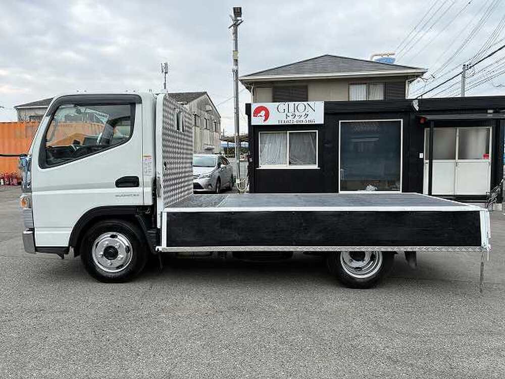 三菱ふそう　キャンター