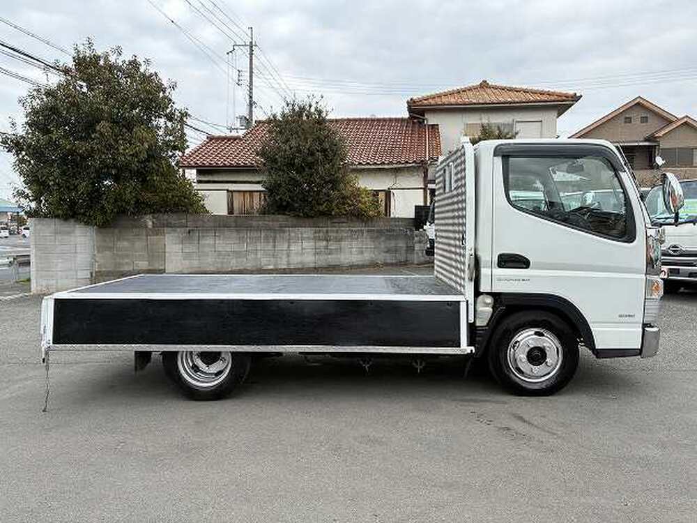 三菱ふそう　キャンター