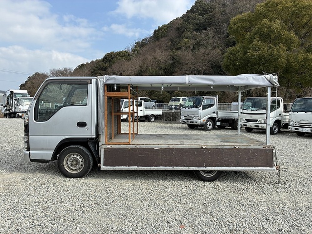 日産　アトラストラック