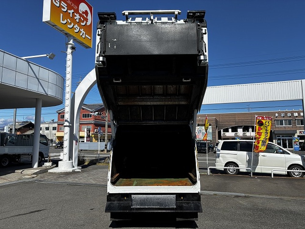 いすゞ　エルフ