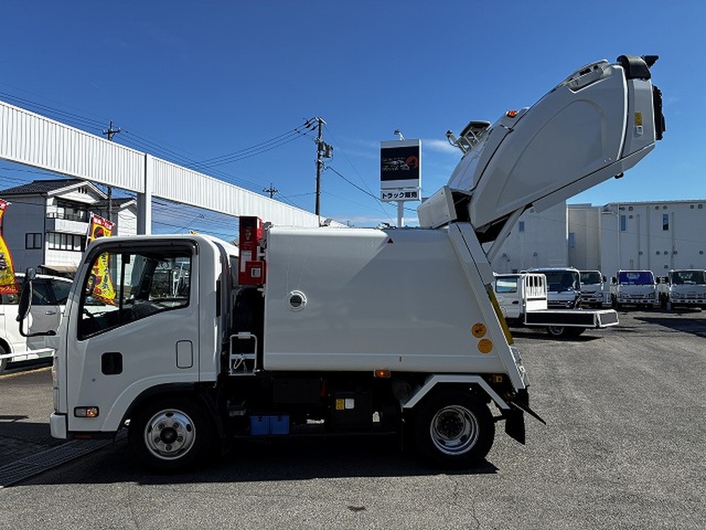 いすゞ　エルフ