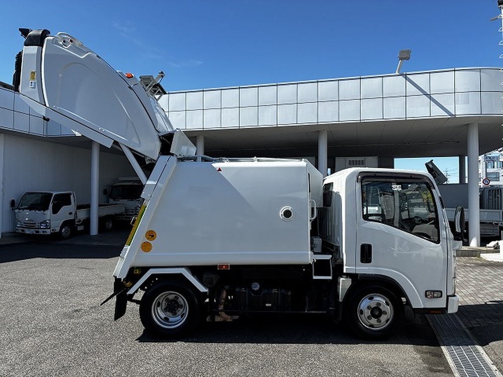 いすゞ　エルフ