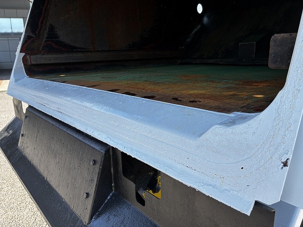 いすゞ　エルフ