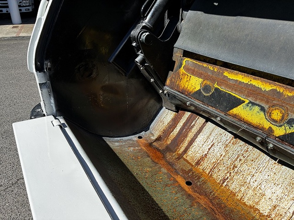 いすゞ　エルフ