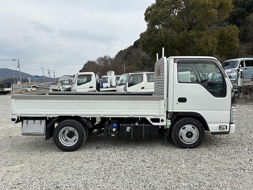 いすゞ　エルフ