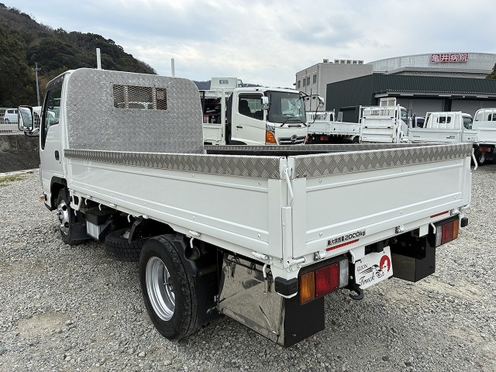 いすゞ　エルフ