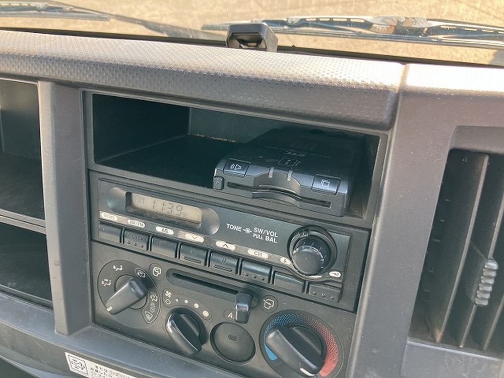 いすゞ　エルフ