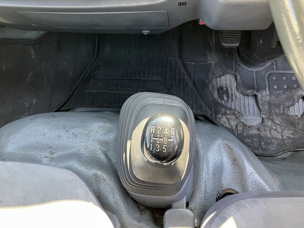 いすゞ　エルフ