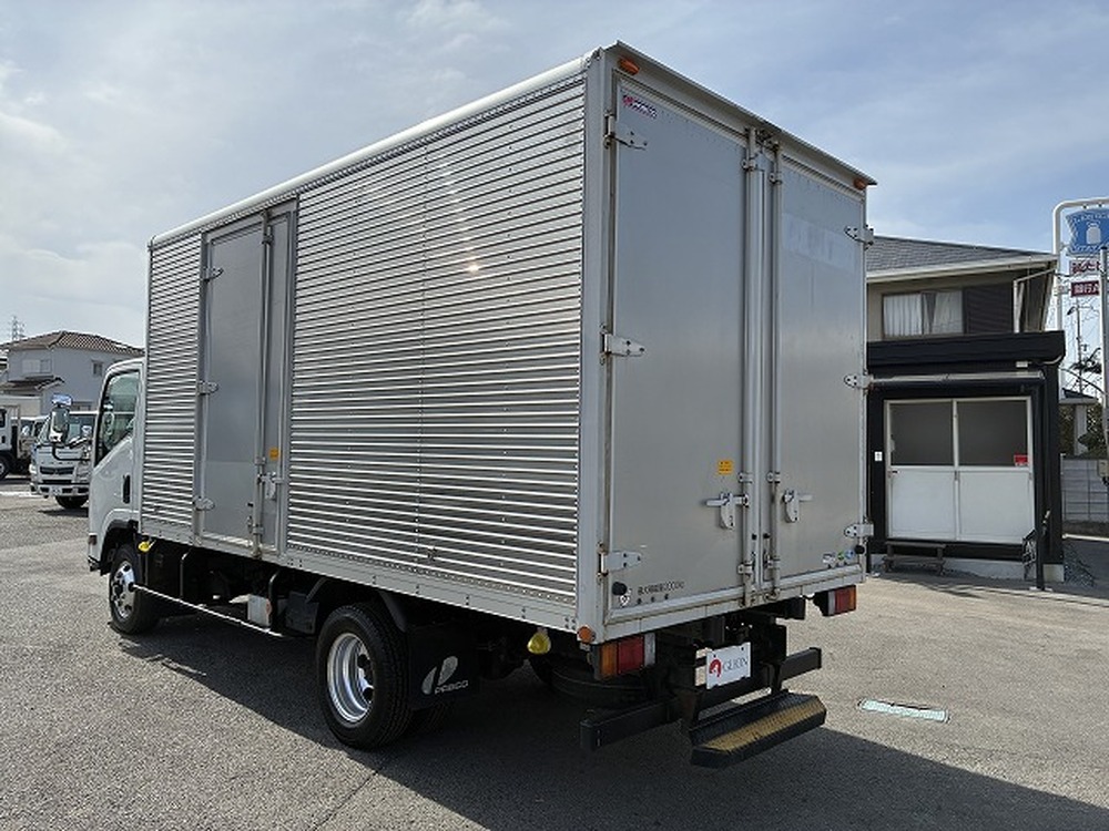 いすゞ　エルフ