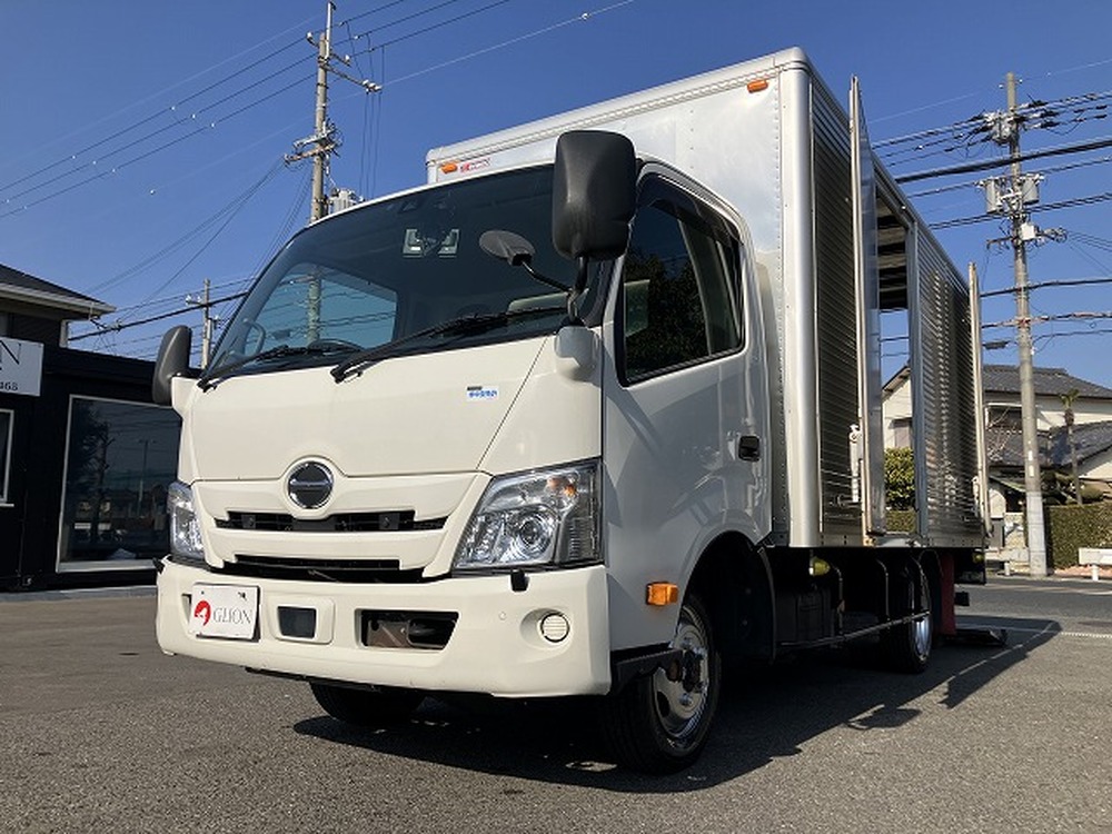日野　デュトロ