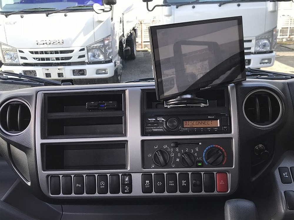 日野　デュトロ