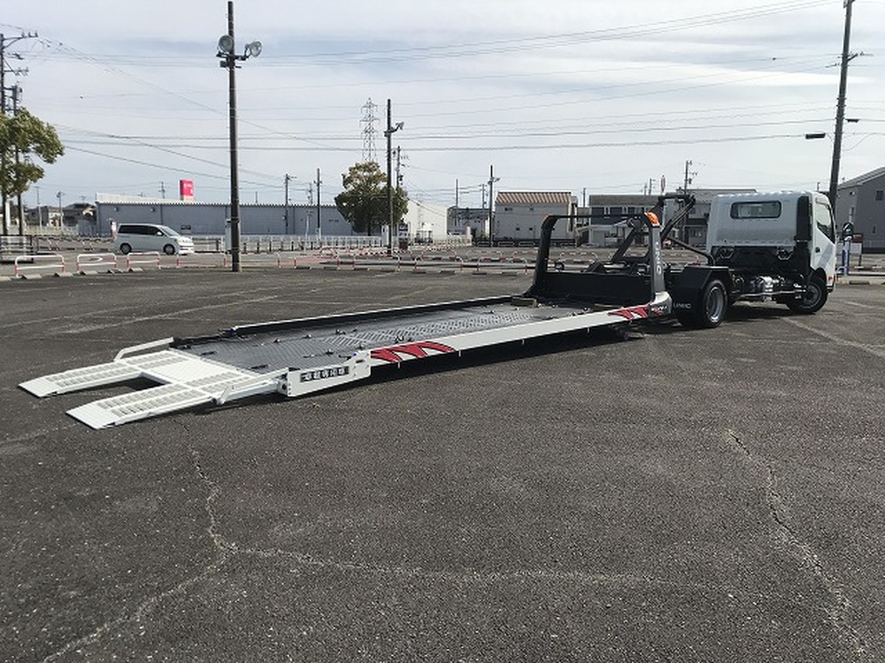 日野　デュトロ