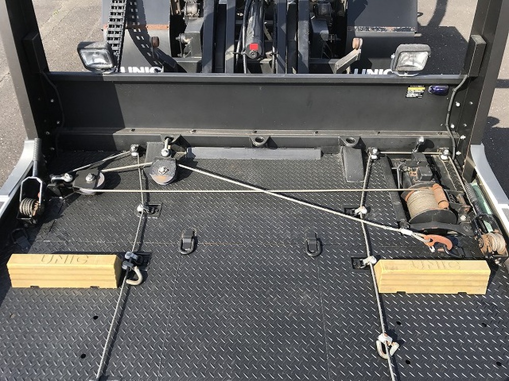 日野　デュトロ