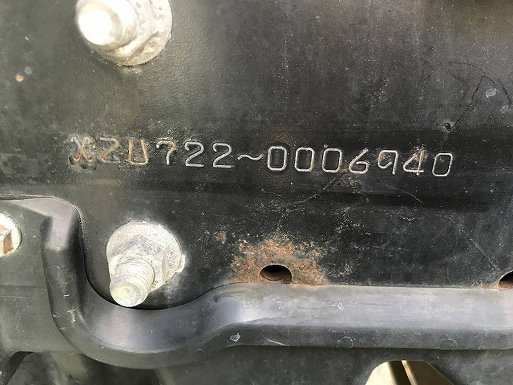 日野　デュトロ