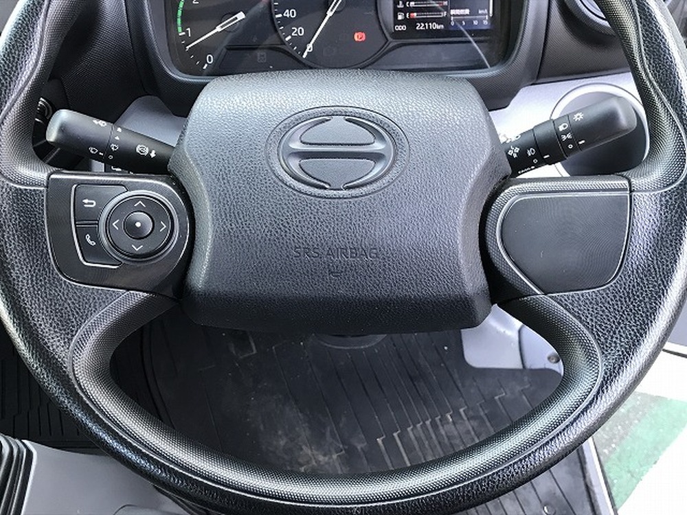 日野　デュトロ