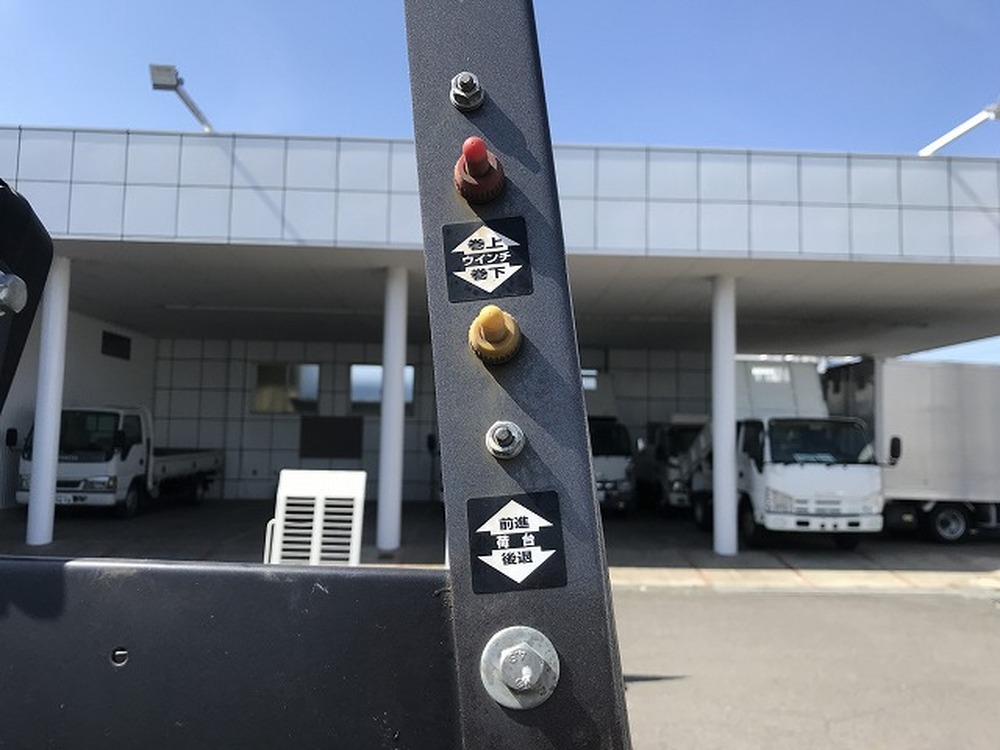 日野　デュトロ