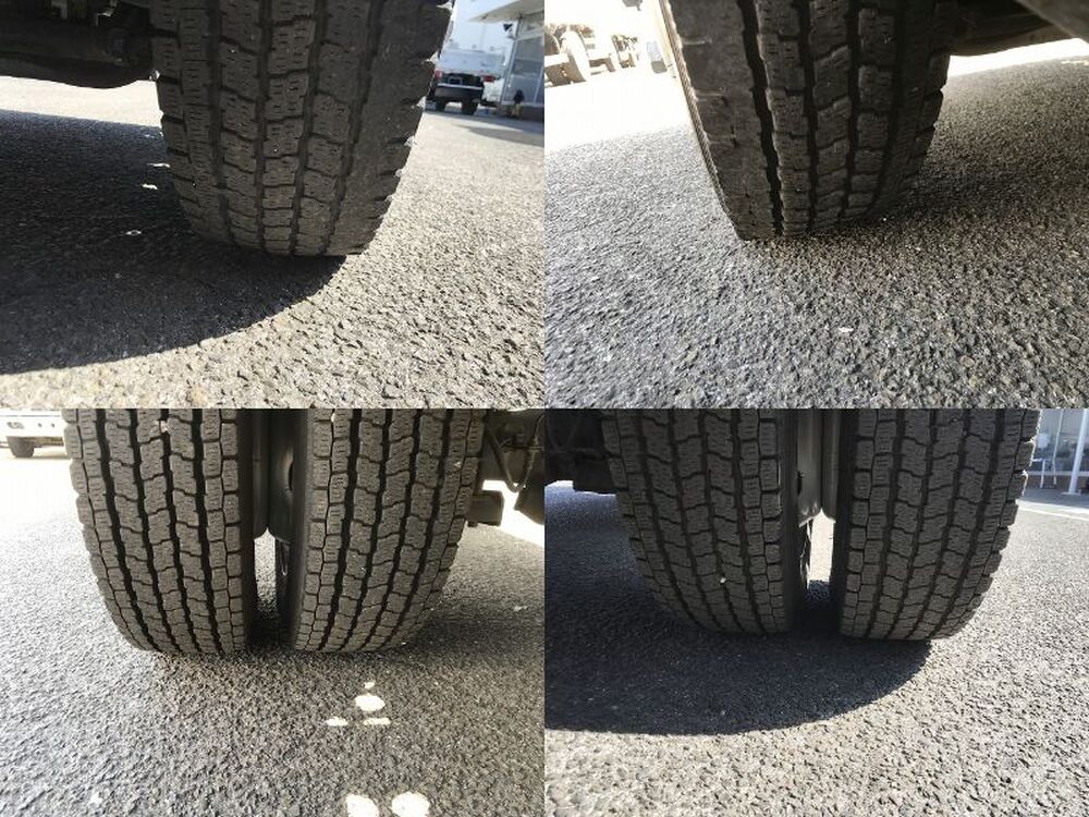 日野　デュトロ