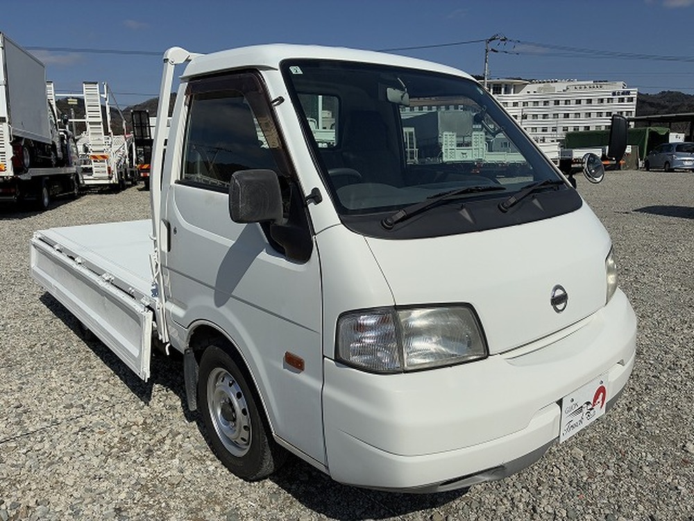日産　バネットトラック