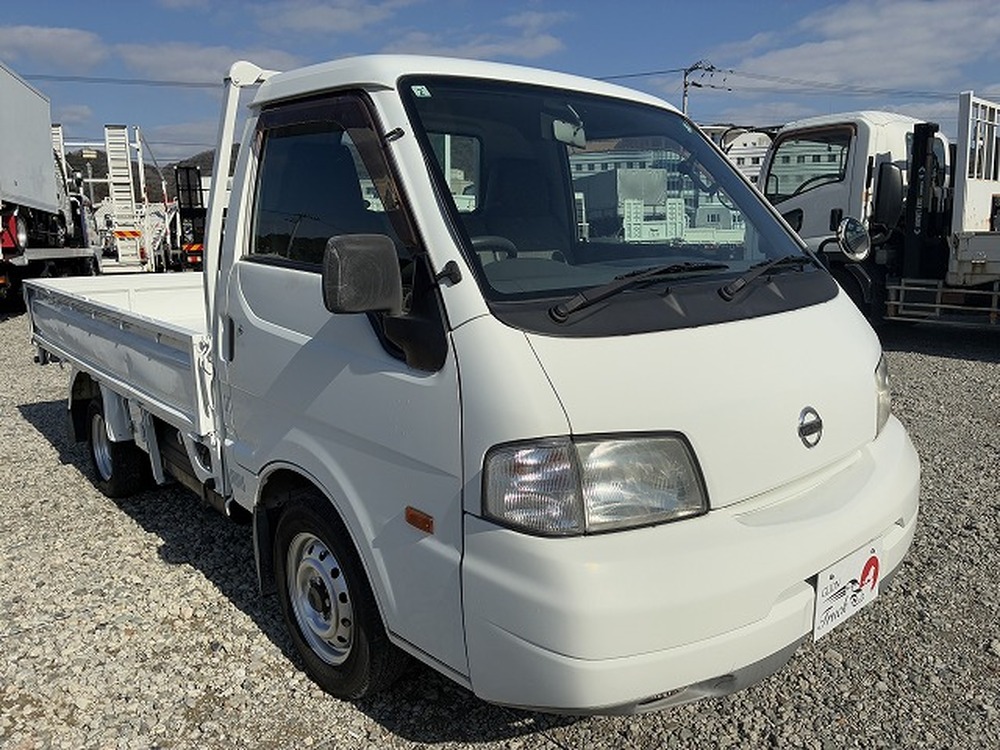 日産　バネットトラック