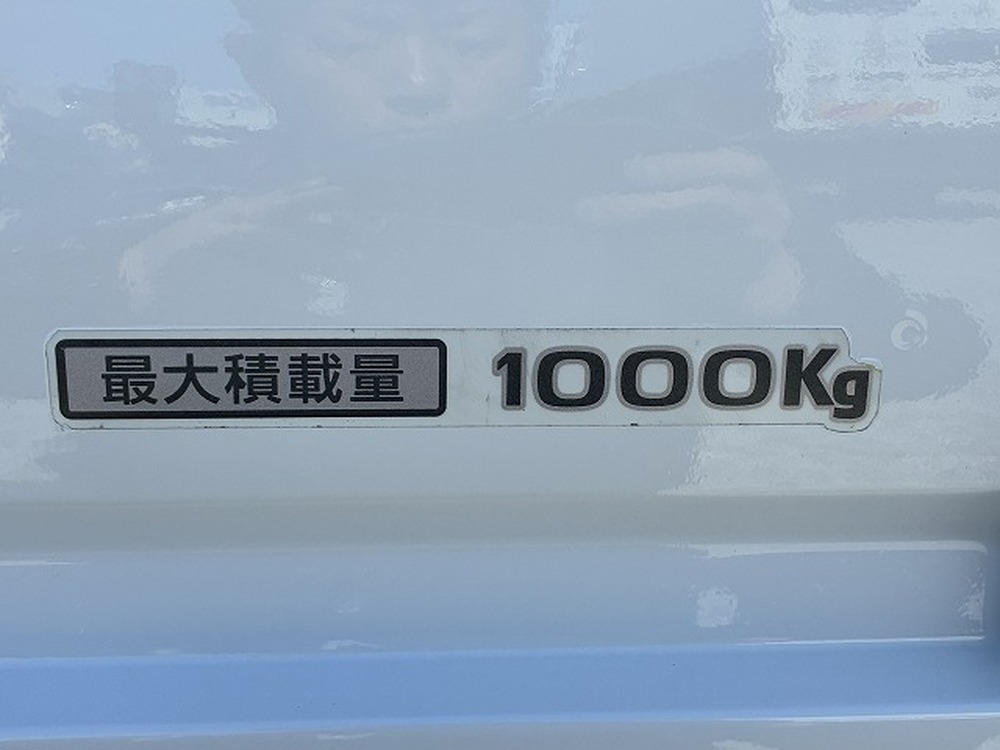 日産　バネットトラック