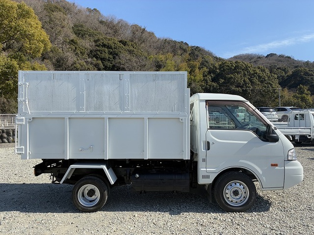 日産　バネットトラック