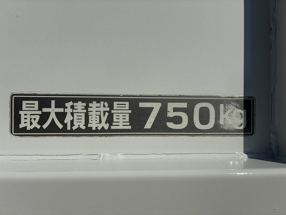 日産　バネットトラック