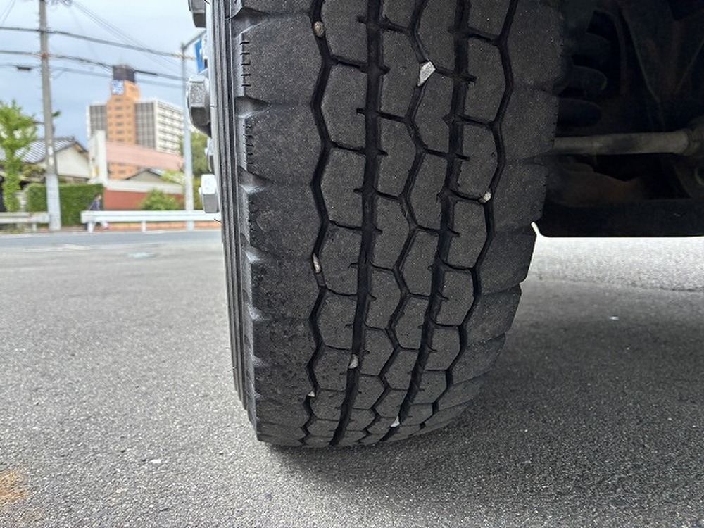 いすゞ　エルフ