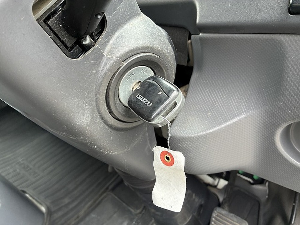 いすゞ　エルフ